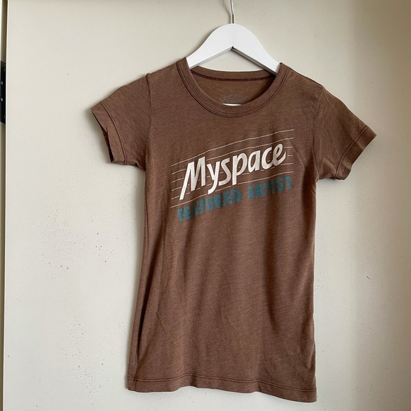 Local Celebrity Tops - Myspace Featured Artist T-Shirt